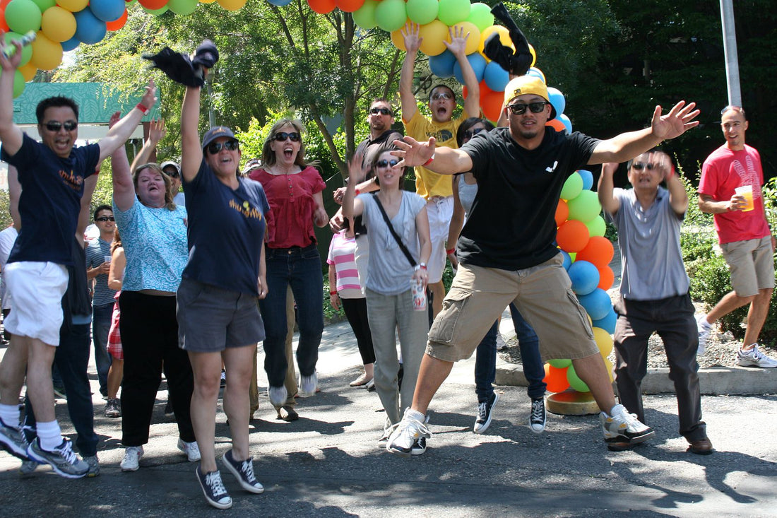 Seattle Team Building Fun & Creative Programs for Corporate Groups