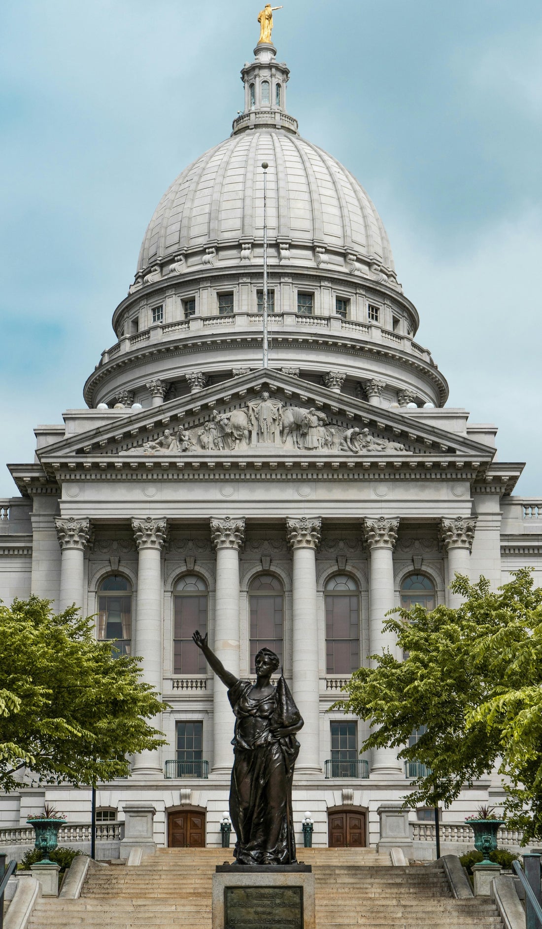 Wisconsin Team Building Events | Feet First Events